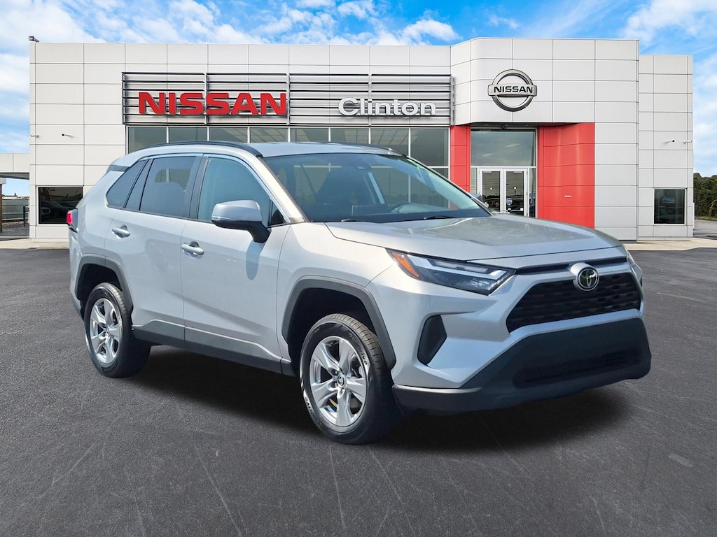 Used 2024 Toyota RAV4 XLE SUV