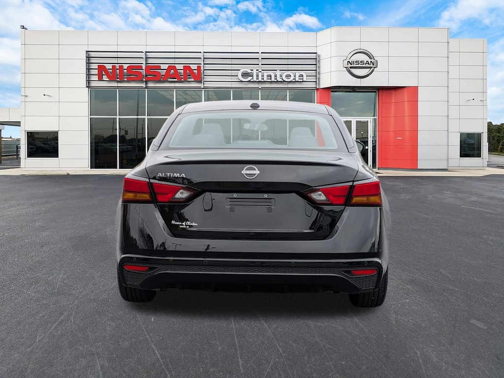 Certified 2025 Nissan Altima S Sedan