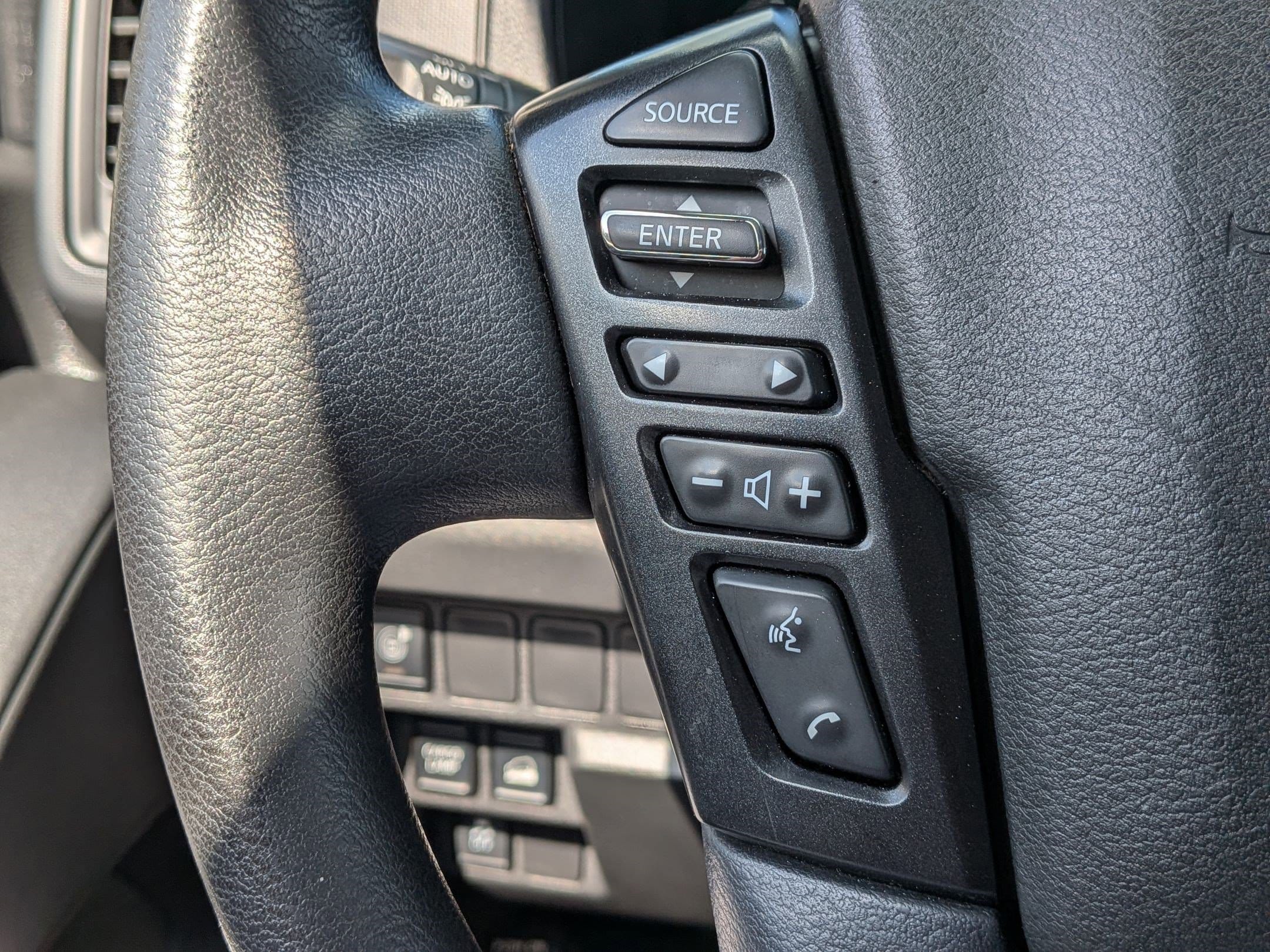 2022 Nissan Frontier S - Photo 16