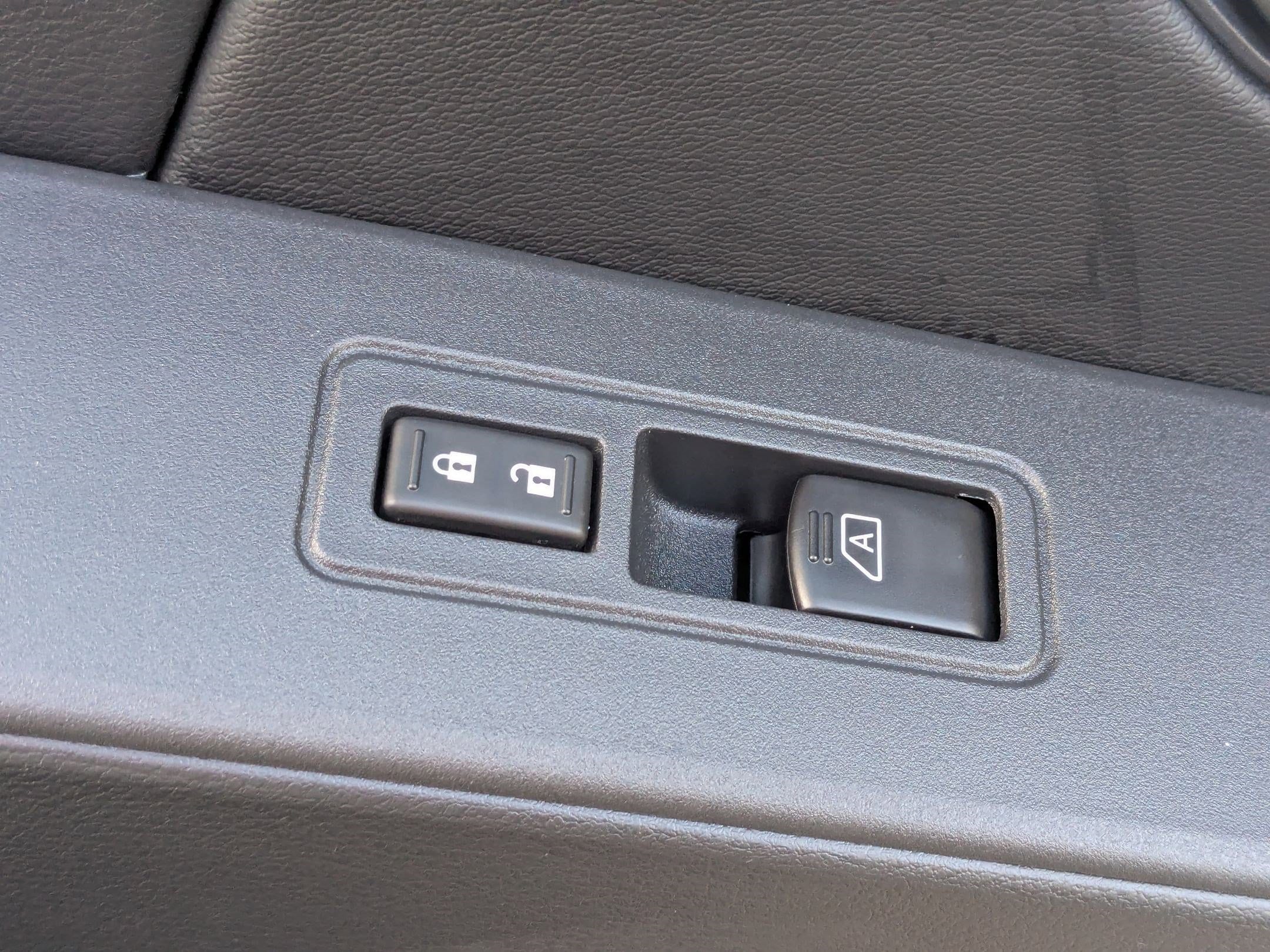 2026 Nissan Frontier SV - Photo 32