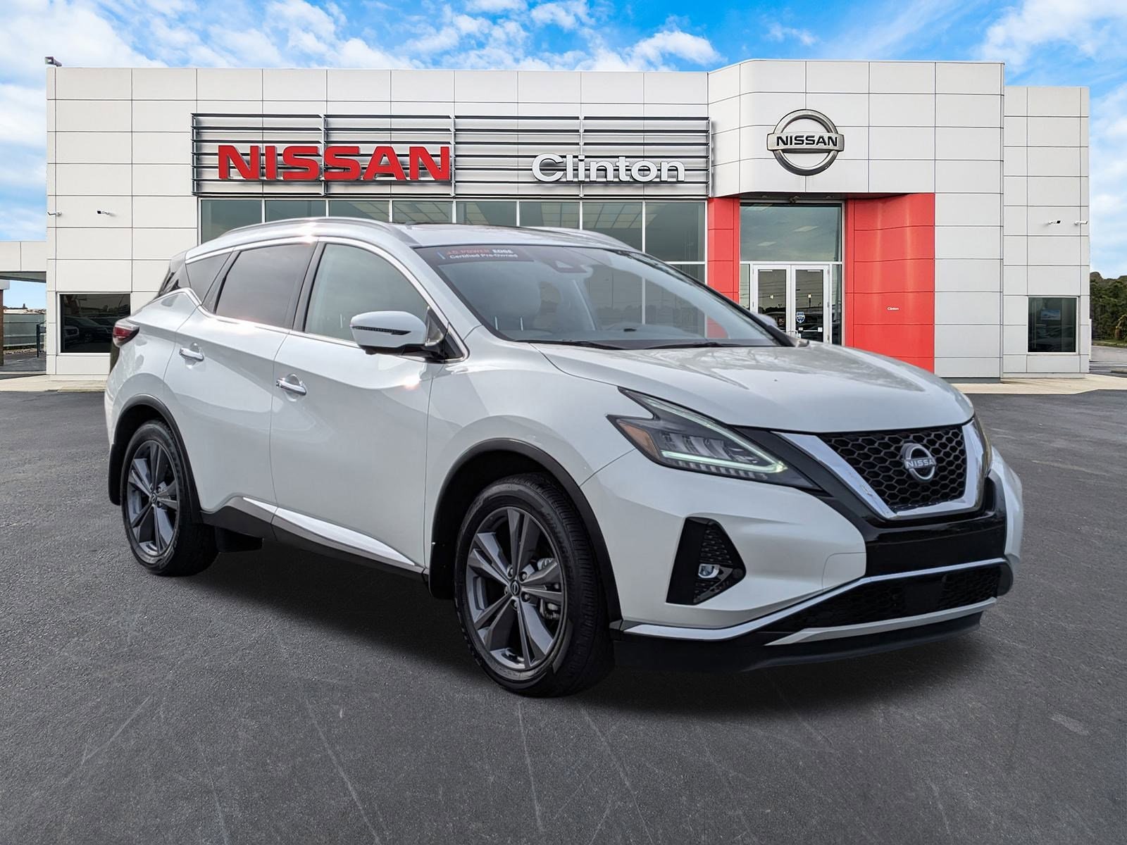 2024 Nissan Murano Platinum's photo