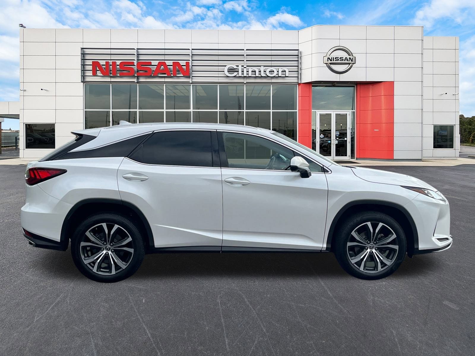 Certified 2022 Lexus RX 350 with VIN 2T2HZMAA3NC260053 for sale in Clinton, NC
