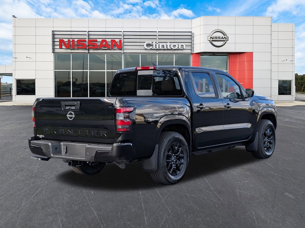New 2026 Nissan Frontier SV Truck Crew Cab