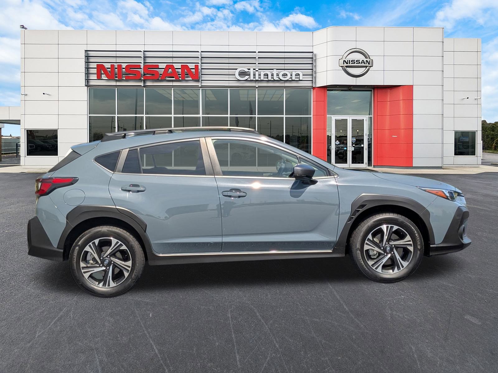 2024 Subaru Crosstrek Premium photo 2