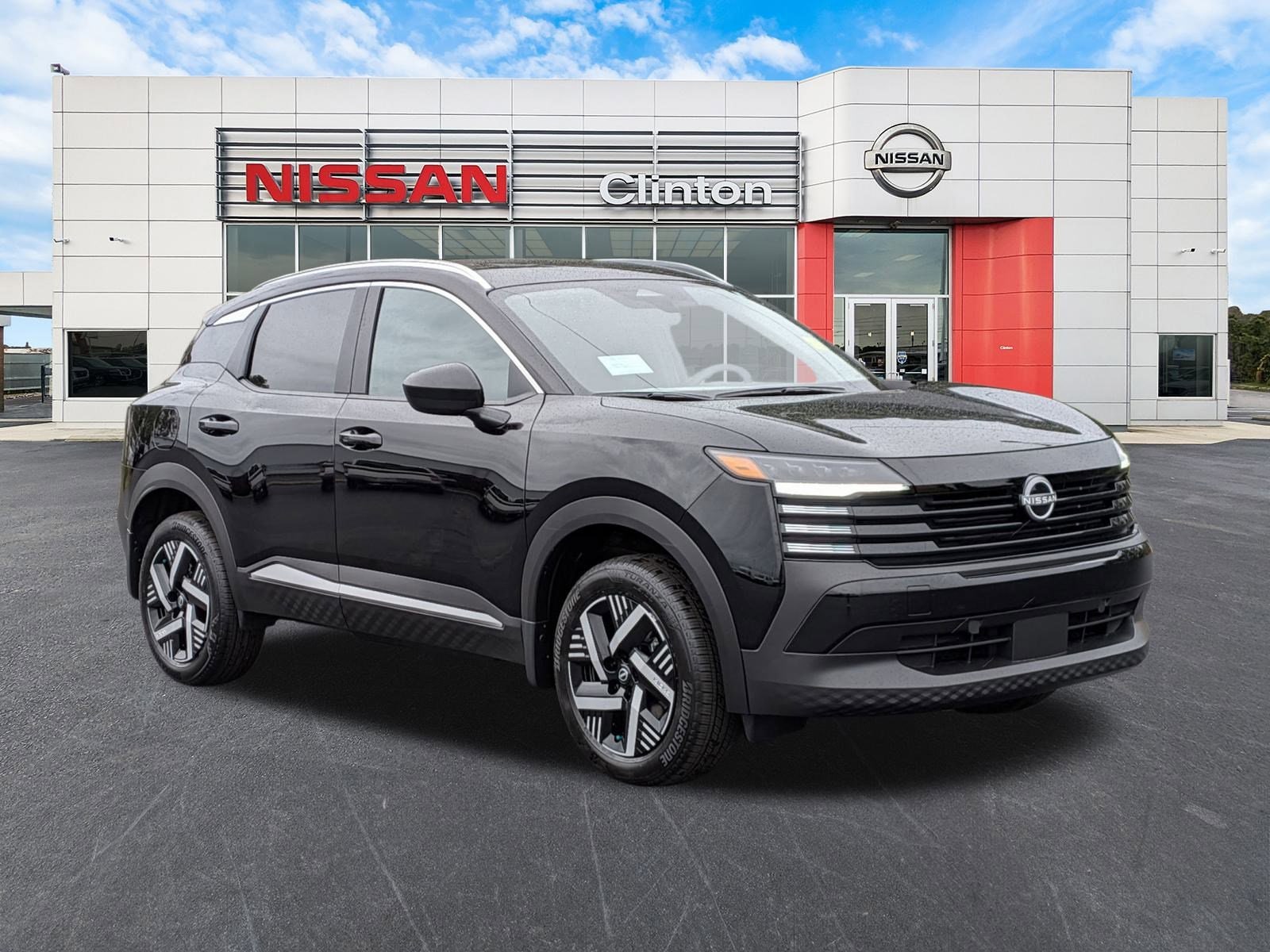 2026 Nissan KICKS SV's photo