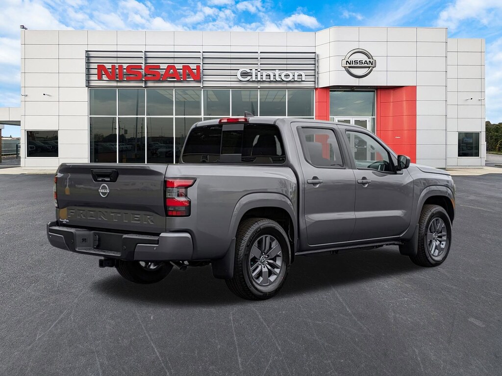 New 2026 Nissan Frontier SV Truck Crew Cab