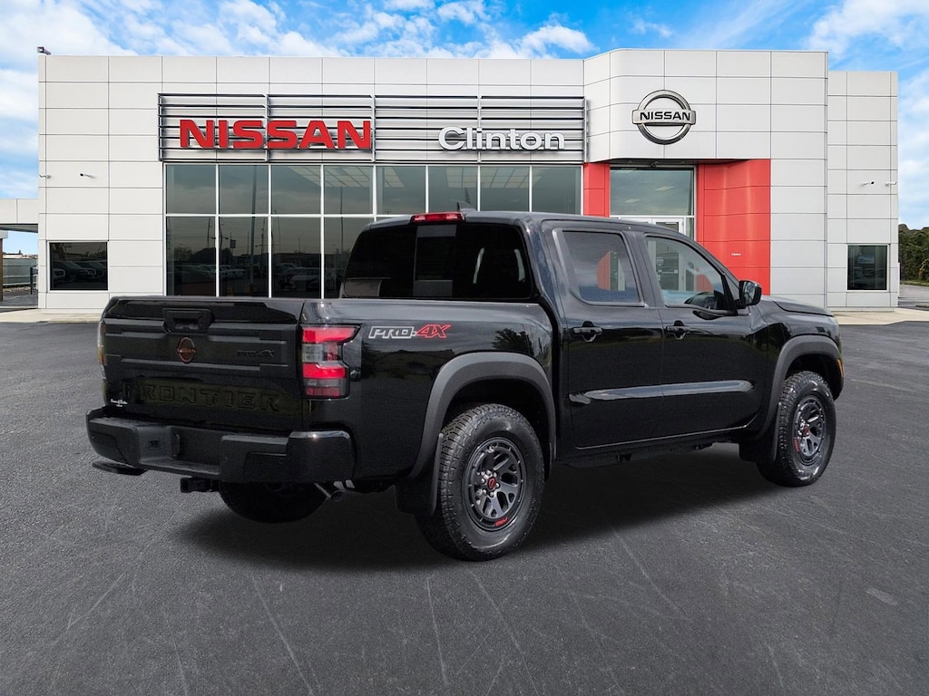 New 2026 Nissan Frontier PRO-4X Truck Crew Cab