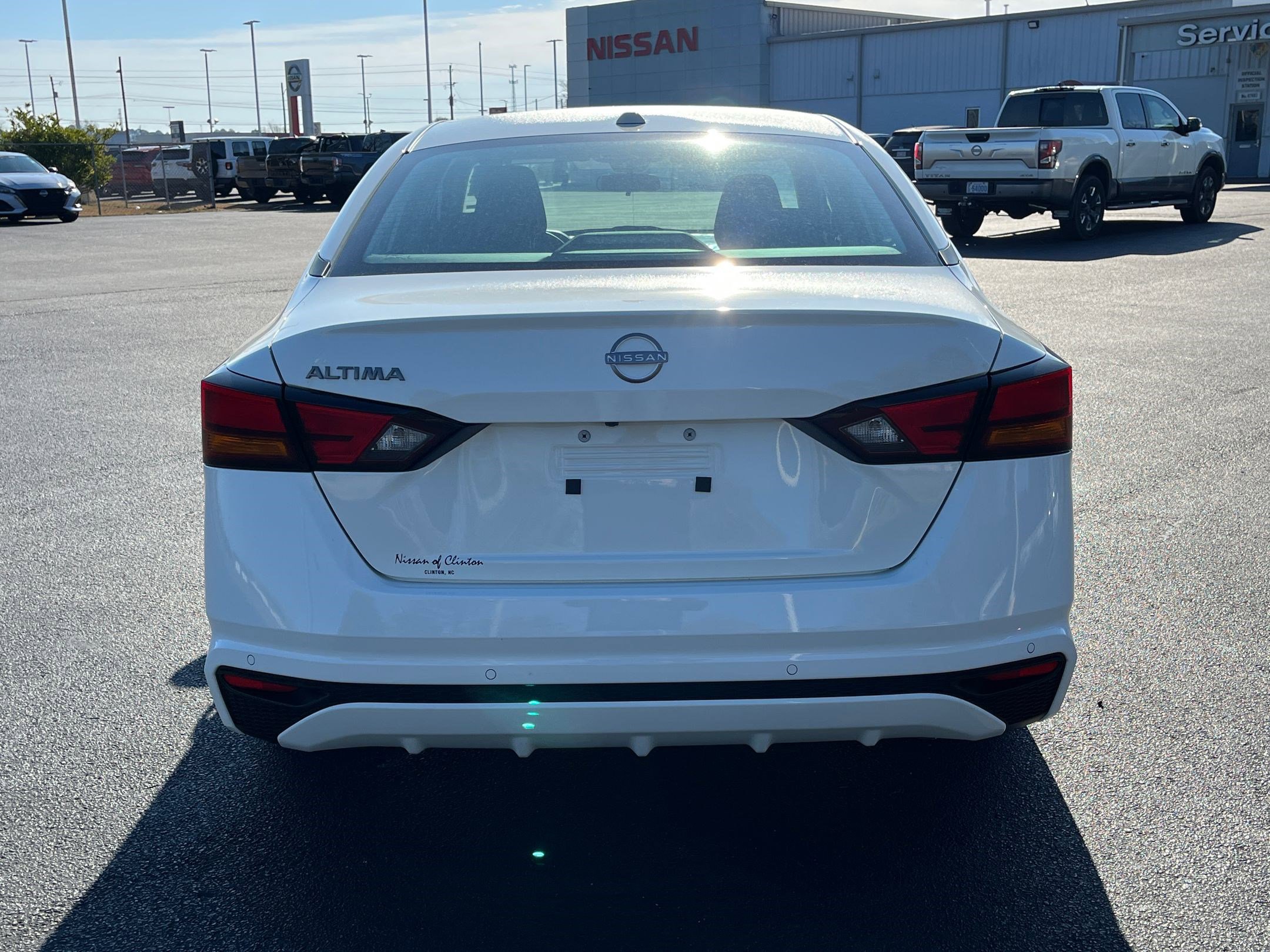 2025 Nissan Altima S photo 4