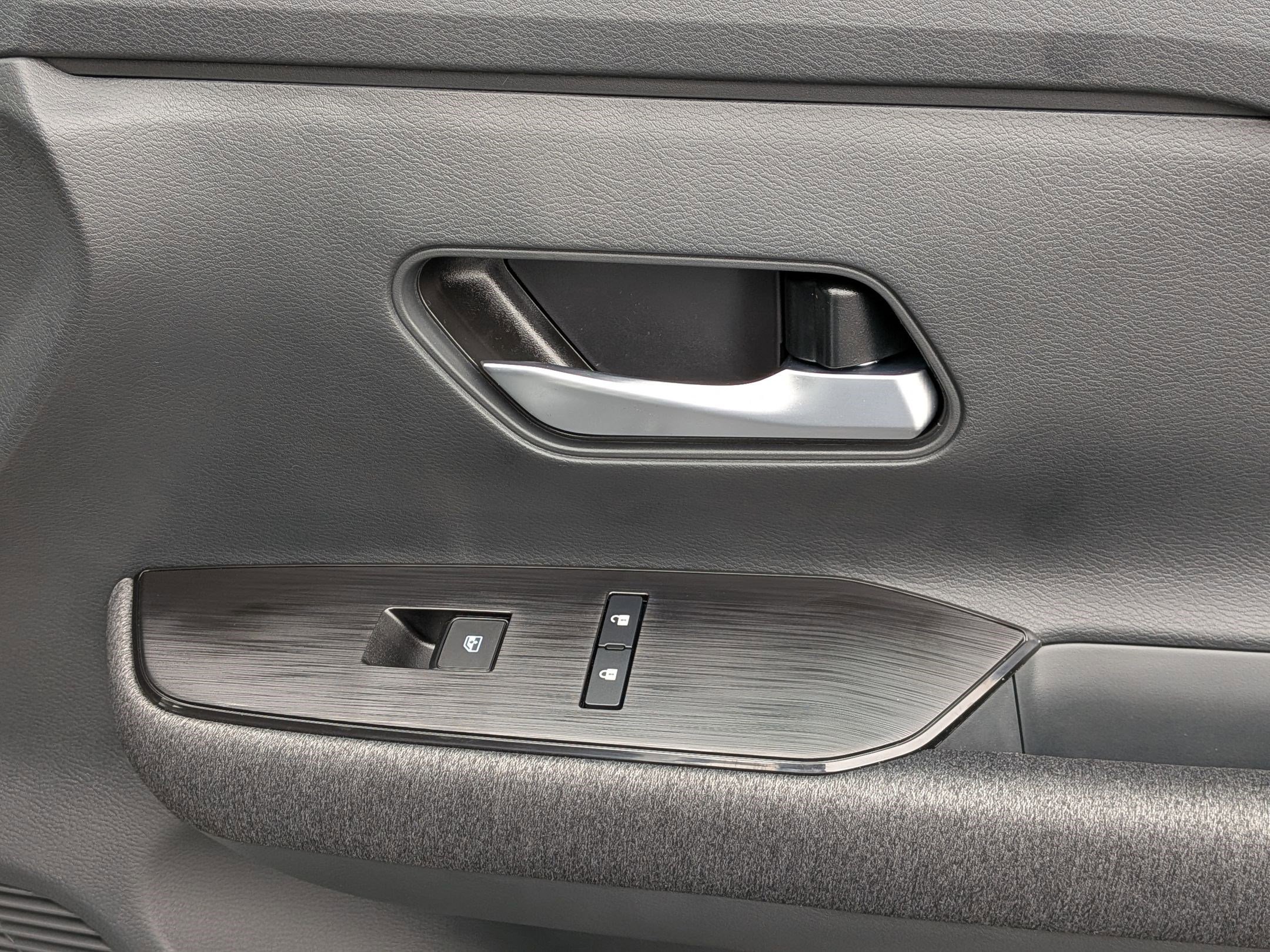 2026 Nissan KICKS SV - Photo 30