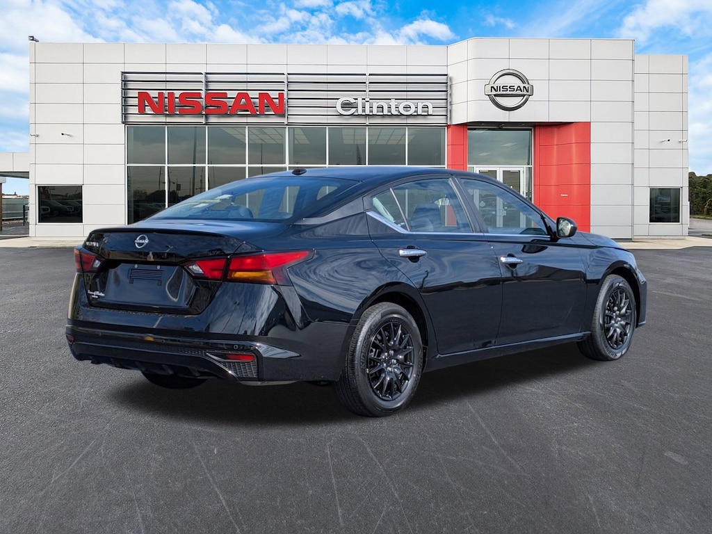 Certified 2025 Nissan Altima S Sedan