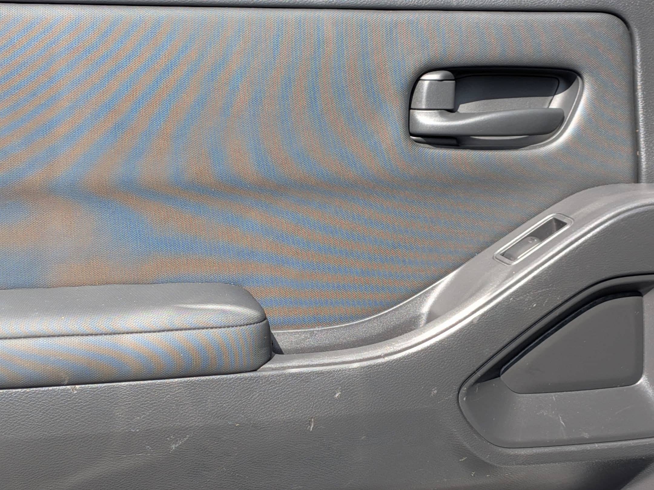 2022 Nissan Frontier S - Photo 25