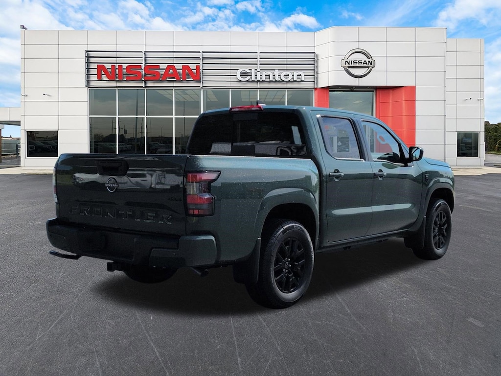 New 2026 Nissan Frontier SV Truck Crew Cab