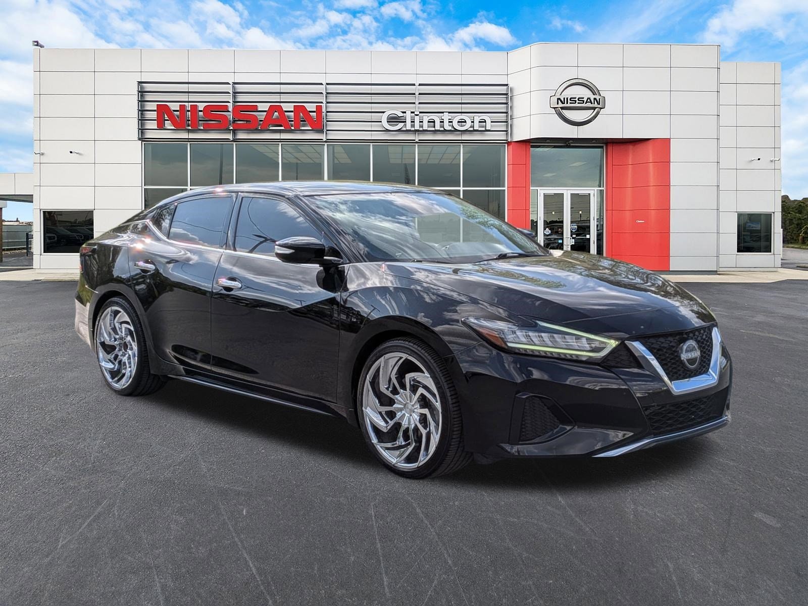 2023 Nissan Maxima