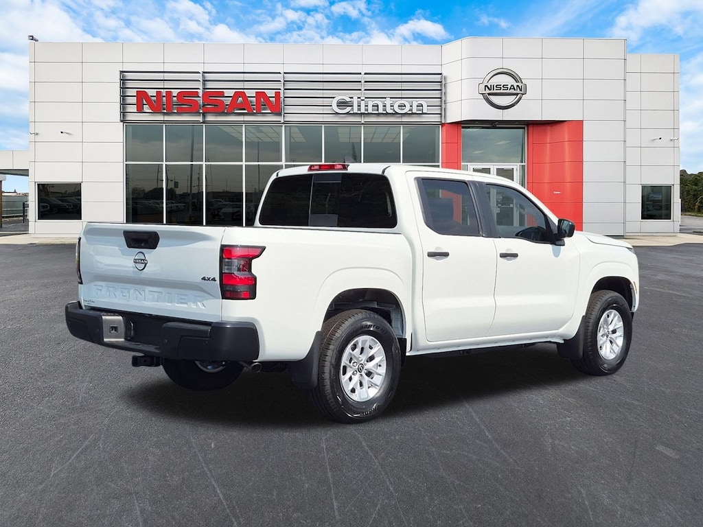 New 2026 Nissan Frontier S Truck Crew Cab