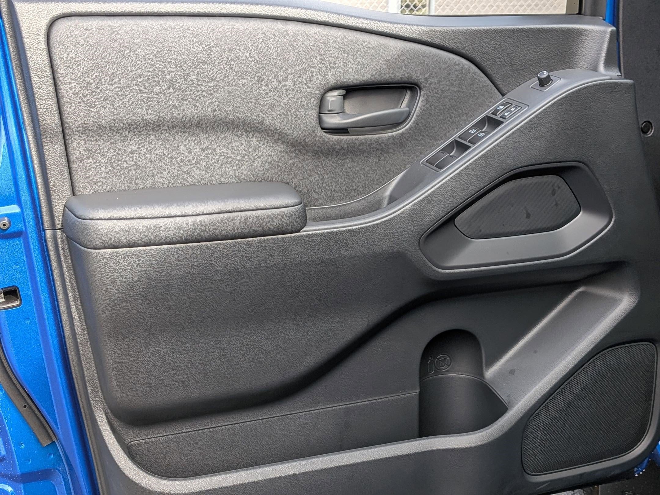 2026 Nissan Frontier SV - Photo 12