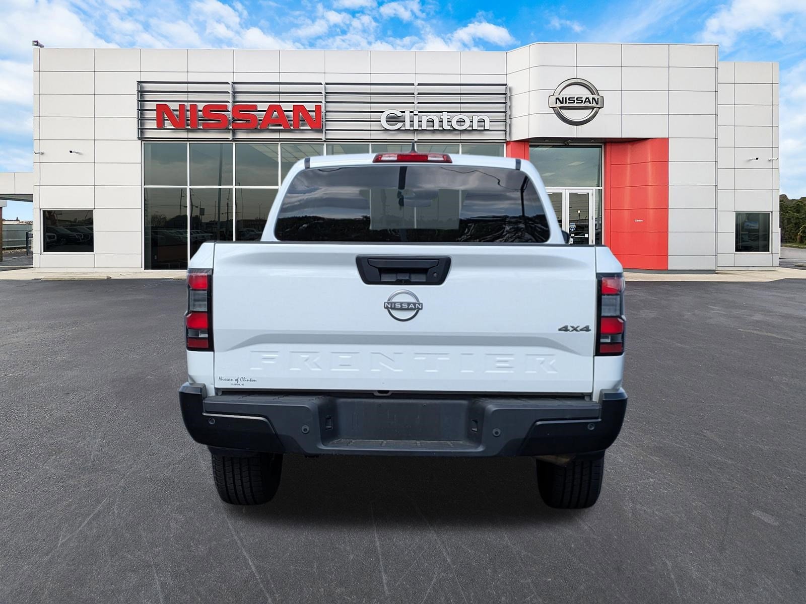 2022 Nissan Frontier S - Photo 4