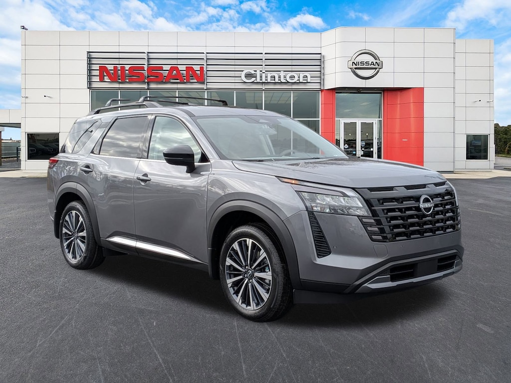 New 2026 Nissan Pathfinder Platinum SUV