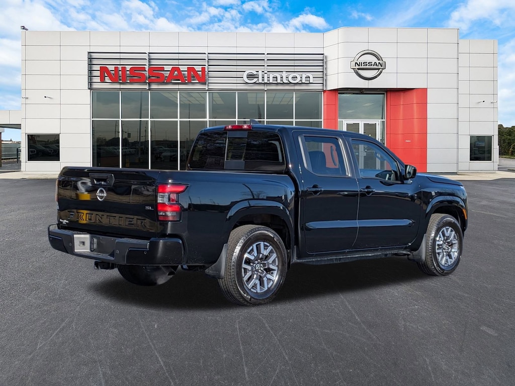 Certified 2024 Nissan Frontier SL Truck Crew Cab