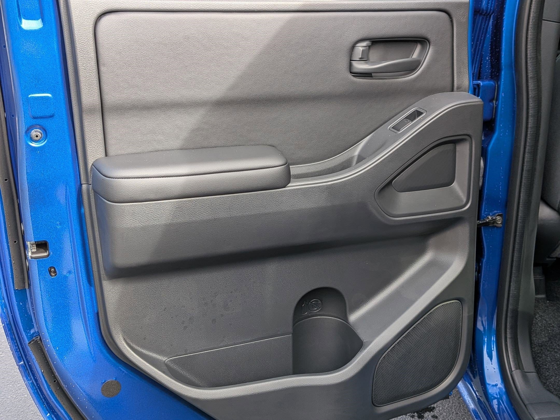 2026 Nissan Frontier SV - Photo 25