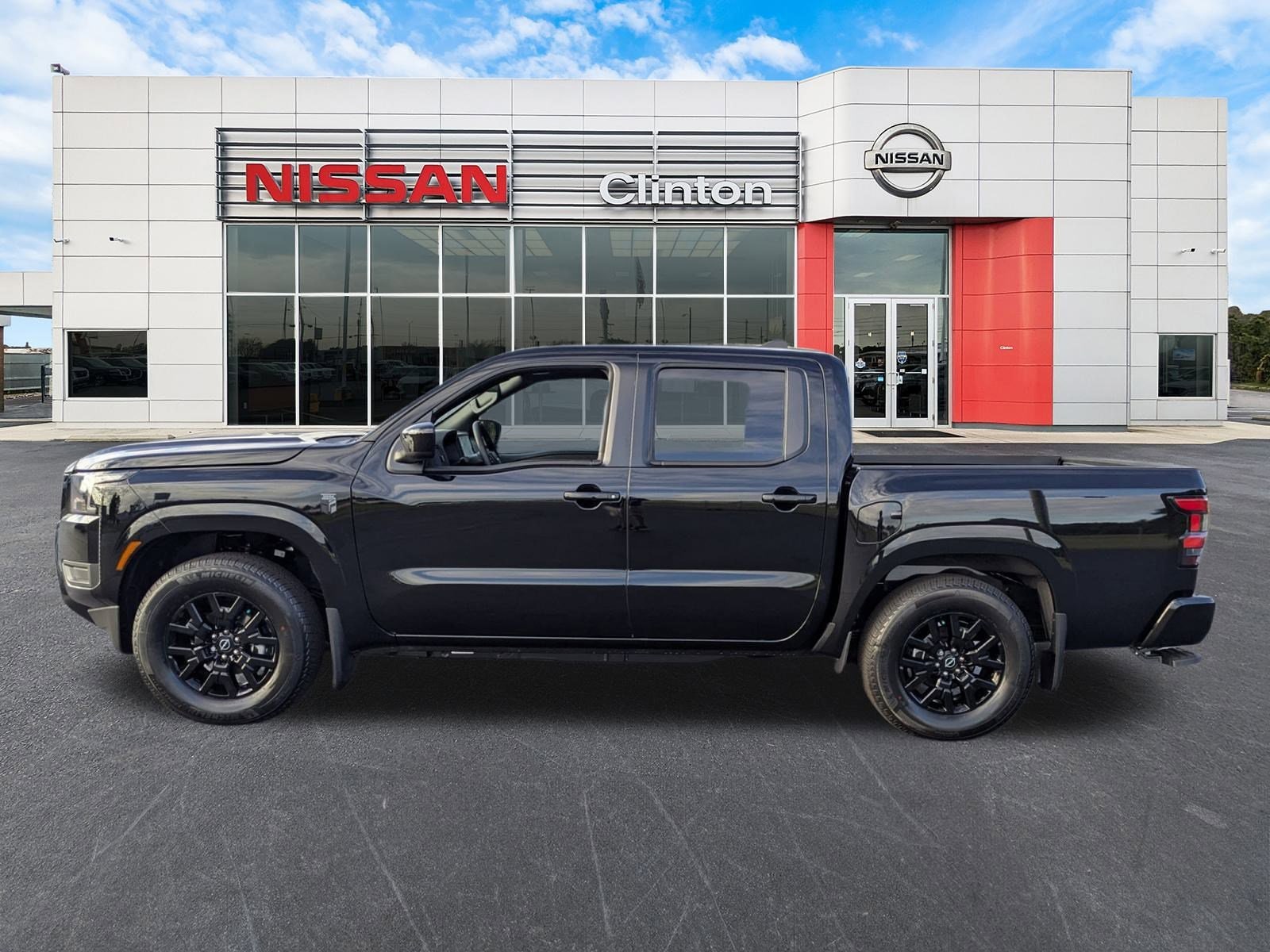 2026 Nissan Frontier SV - Photo 6