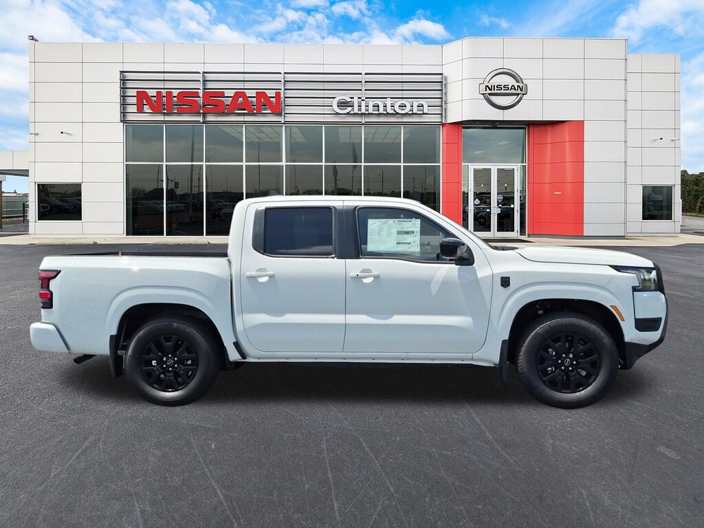 New 2026 Nissan Frontier SV Truck Crew Cab