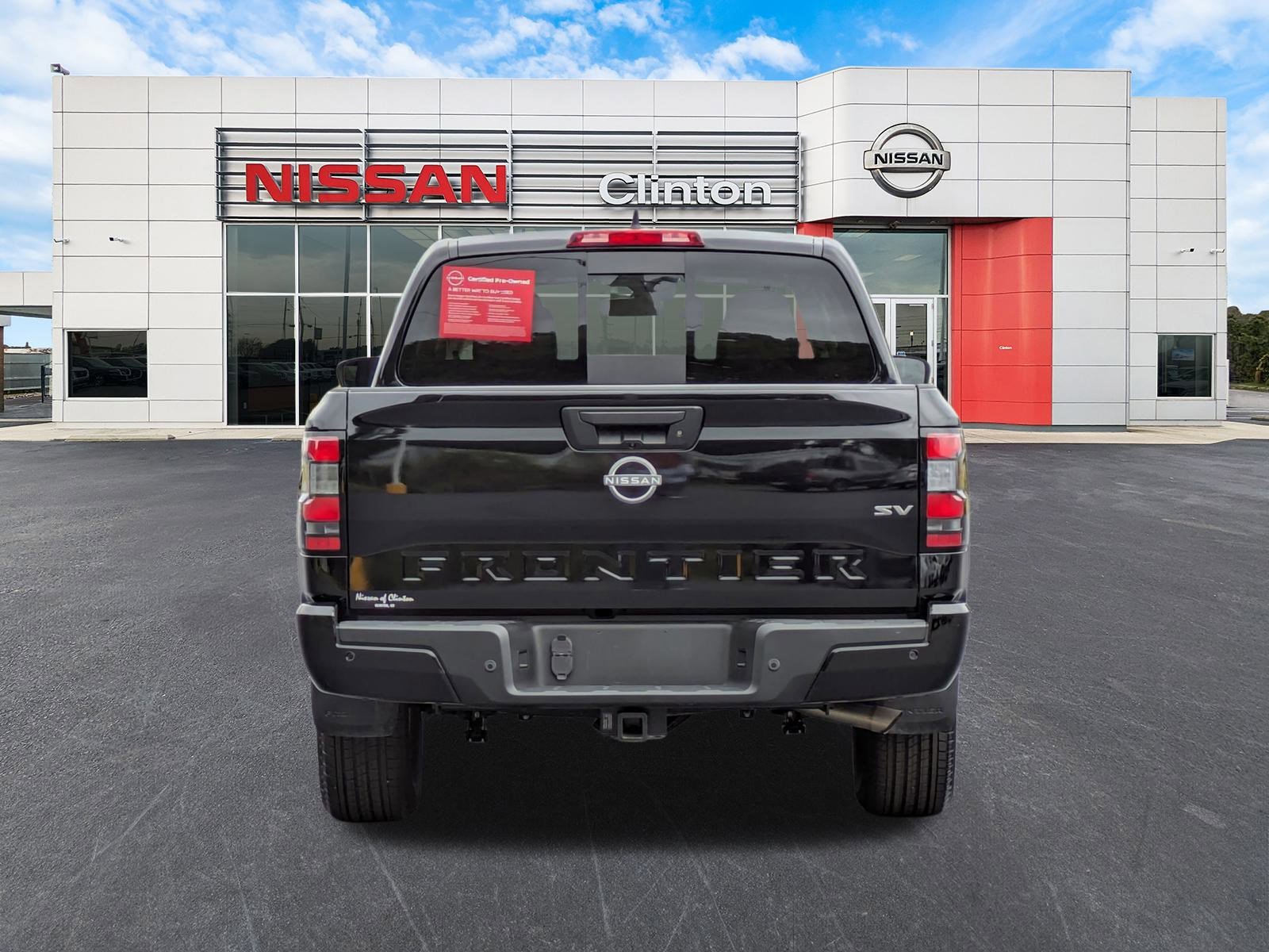 2024 Nissan Frontier SV photo 4