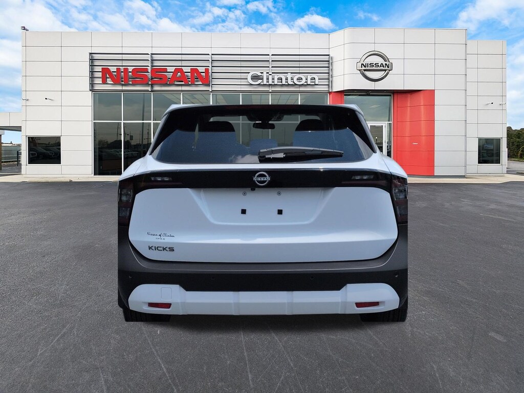 New 2026 Nissan Kicks SV SUV