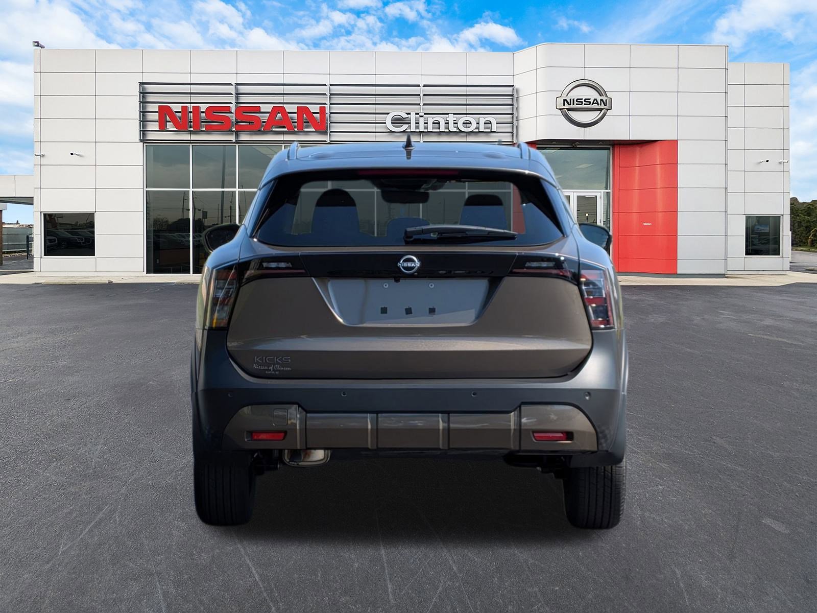 2026 Nissan Kicks SV photo 3