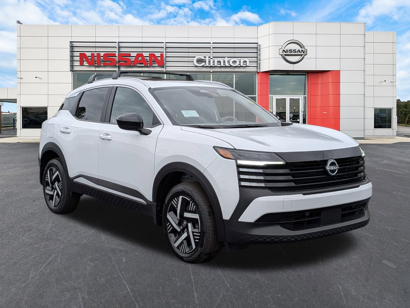 2026 Nissan KICKS SV's photo