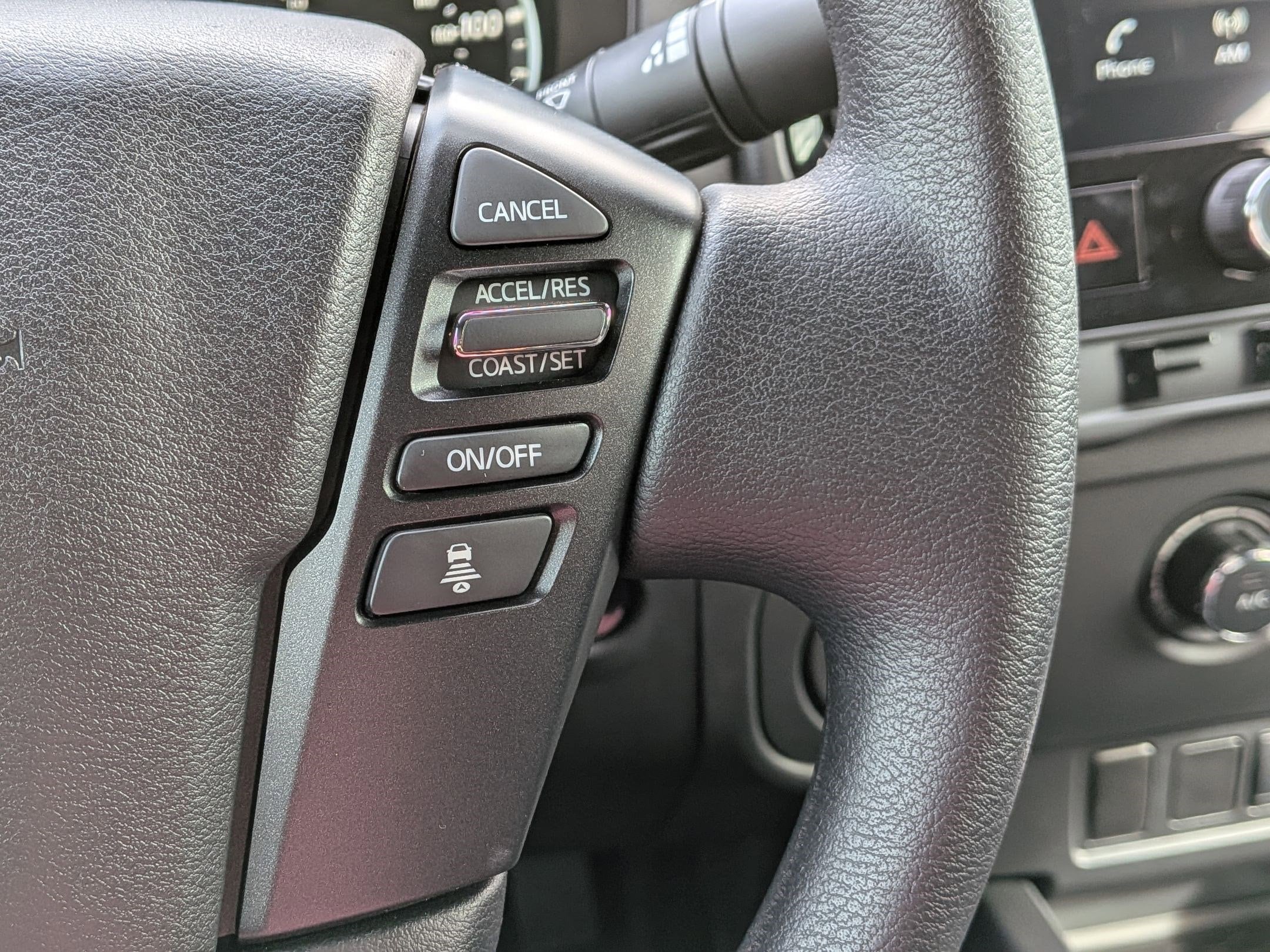 2026 Nissan Frontier SV - Photo 17