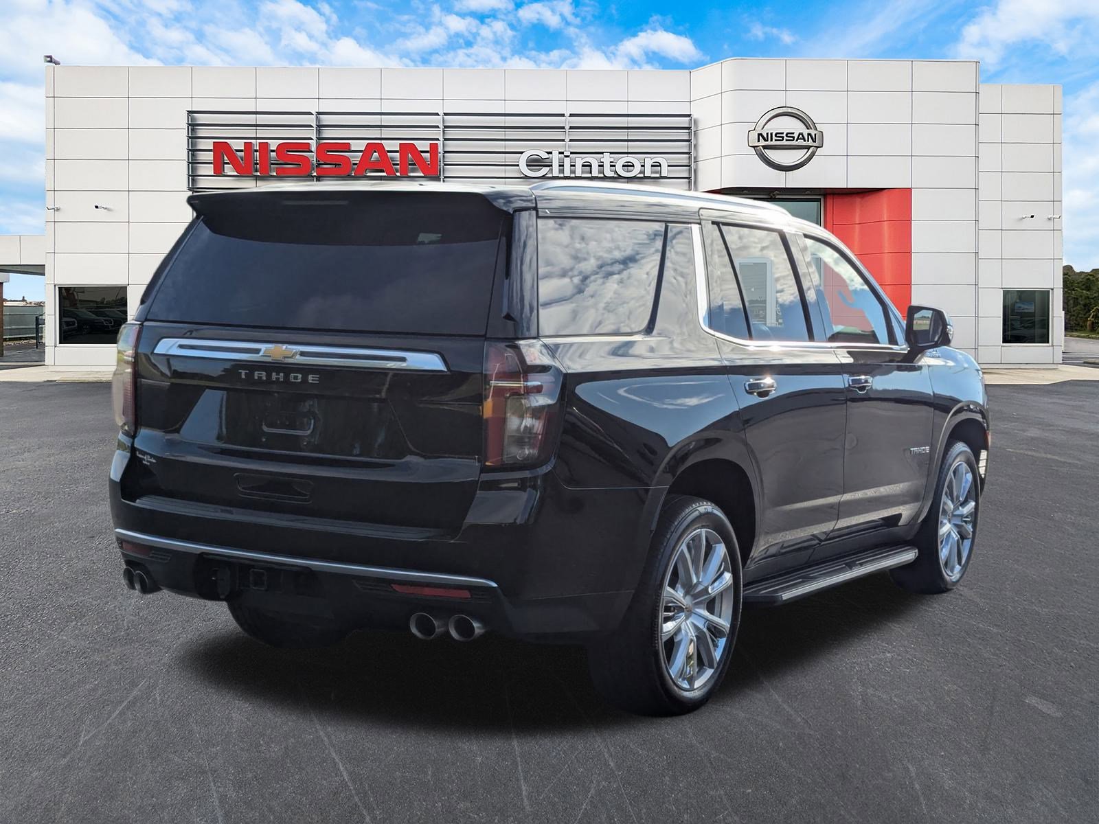 2023 Chevrolet Tahoe High Country photo 3