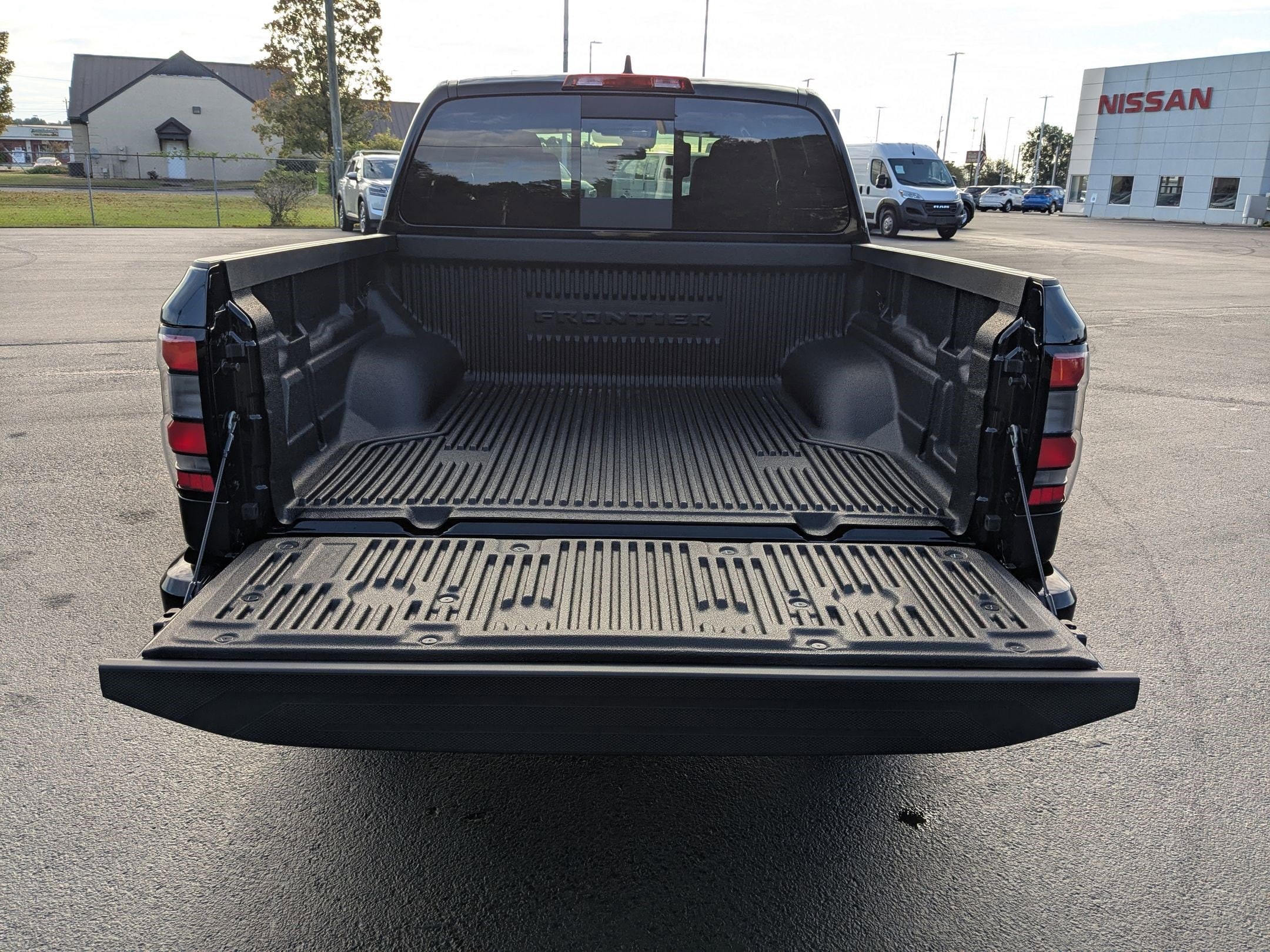 2026 Nissan Frontier SV - Photo 26