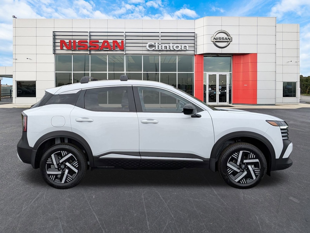 New 2026 Nissan Kicks SV SUV