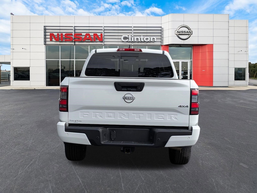 Certified 2025 Nissan Frontier SV Truck Crew Cab