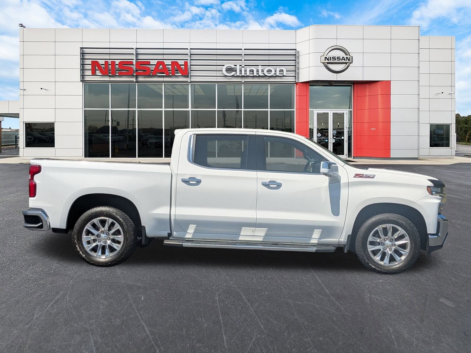 Certified 2021 Chevrolet Silverado 1500 LTZ with VIN 3GCUYGED9MG214033 for sale in Clinton, NC