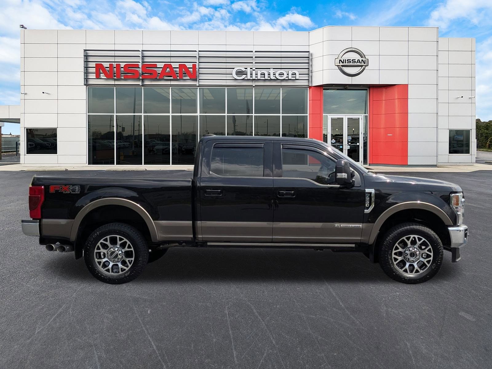 Certified 2022 Ford F-250 Super Duty Lariat with VIN 1FT7W2BT2NEC07984 for sale in Clinton, NC