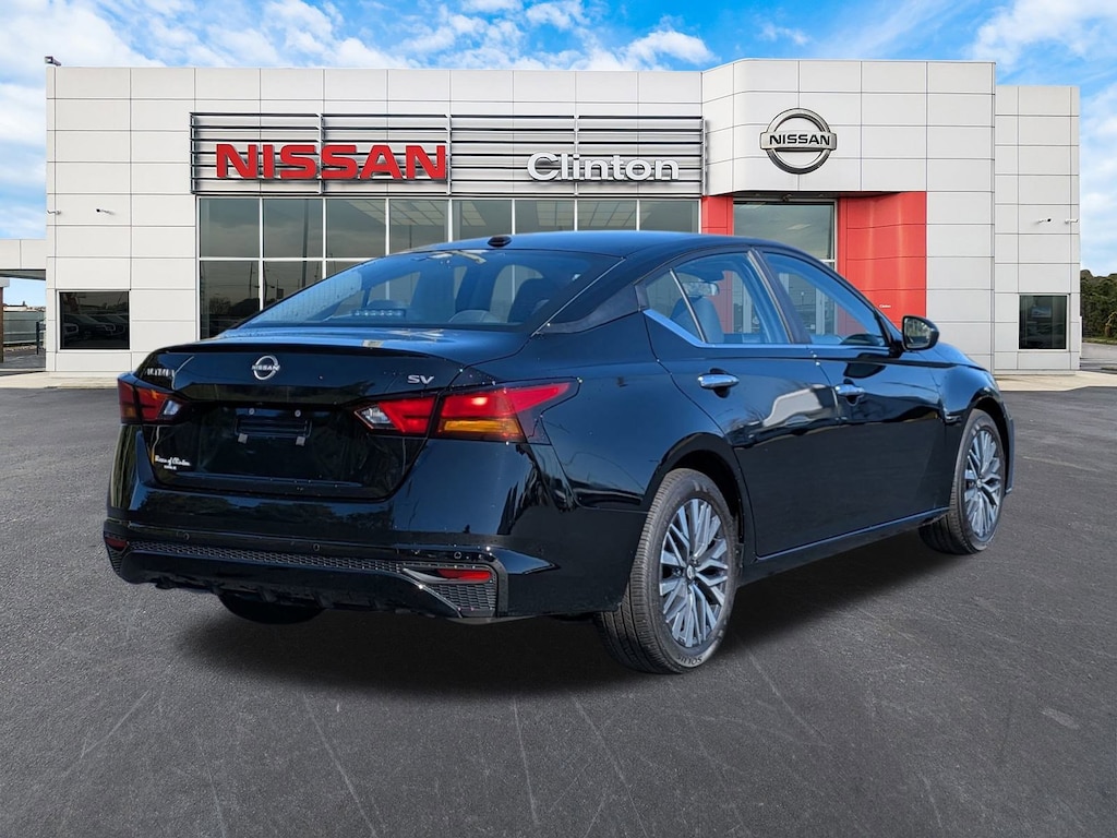 Certified 2024 Nissan Altima 2.5 SV Sedan