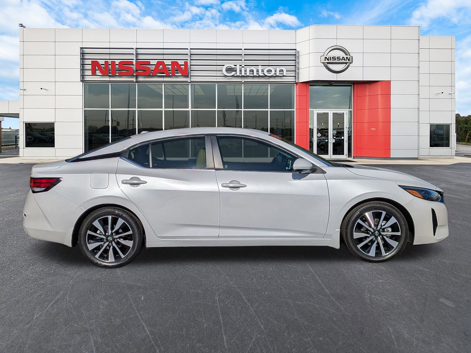 2024 Nissan Sentra SV photo 2