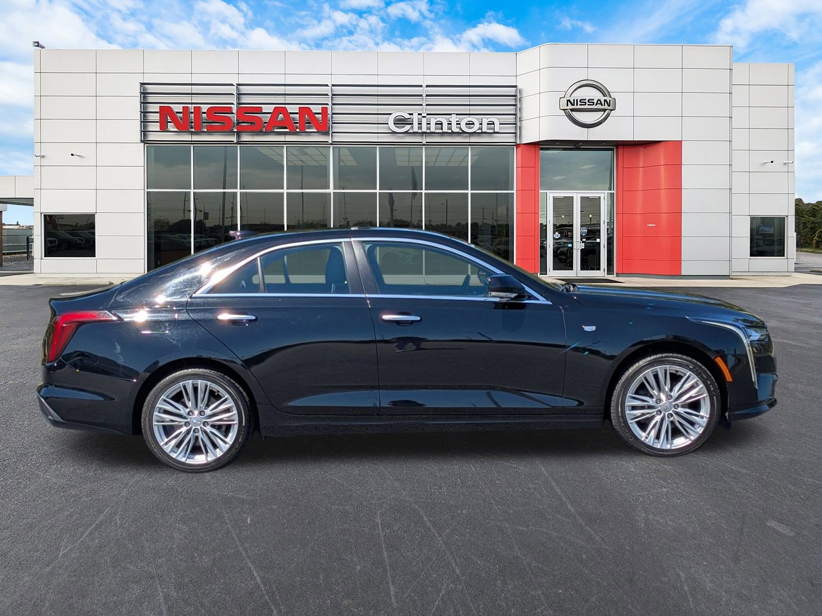 2021 Cadillac CT4 Premium Luxury photo 2