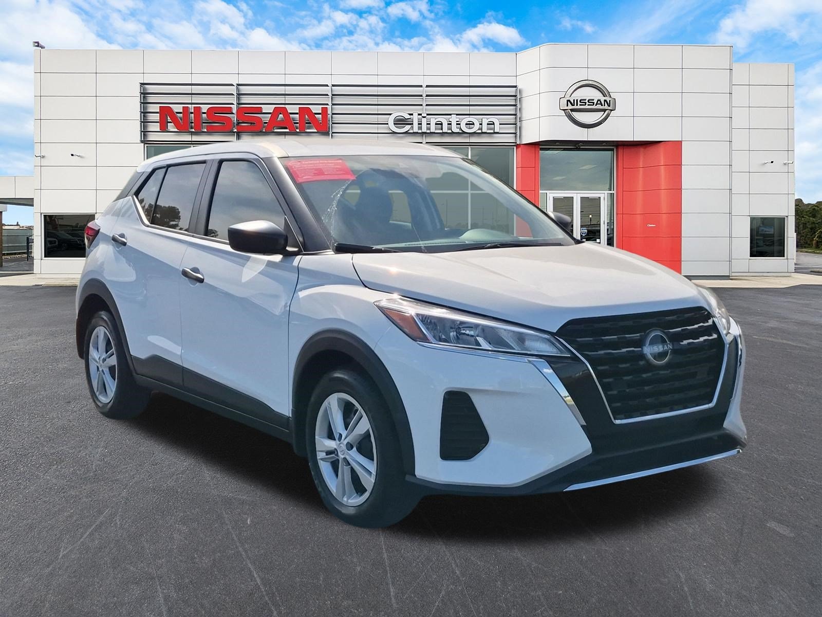 2025 Nissan KICKS PLAY