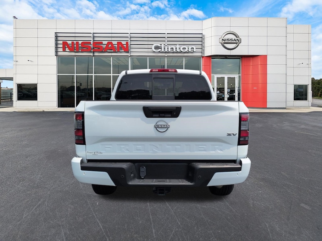Used 2022 Nissan Frontier SV Truck Crew Cab