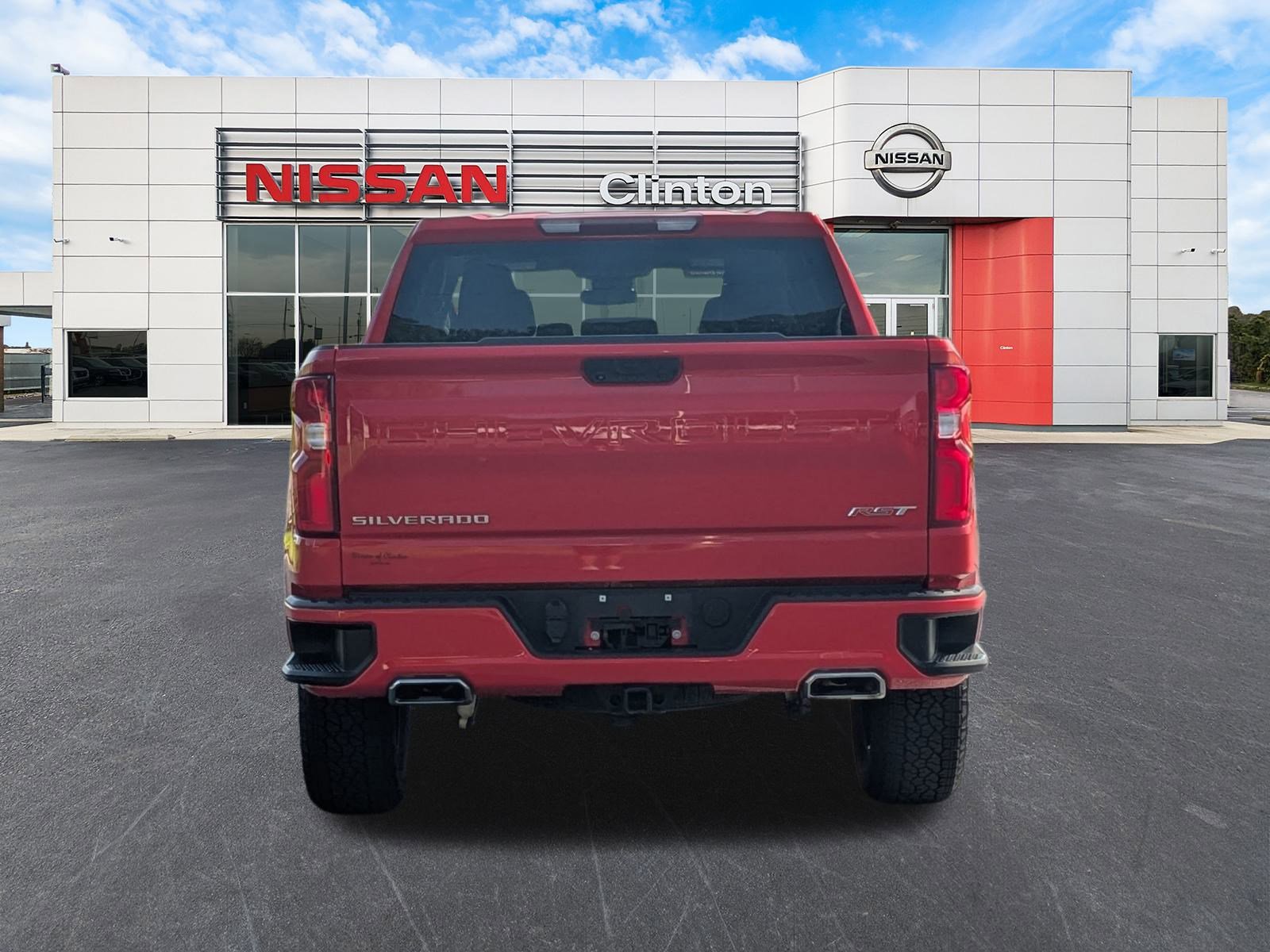 2022 Chevrolet Silverado 1500 RST photo 4