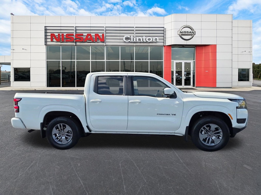 New 2027 Nissan Frontier SV Truck Crew Cab