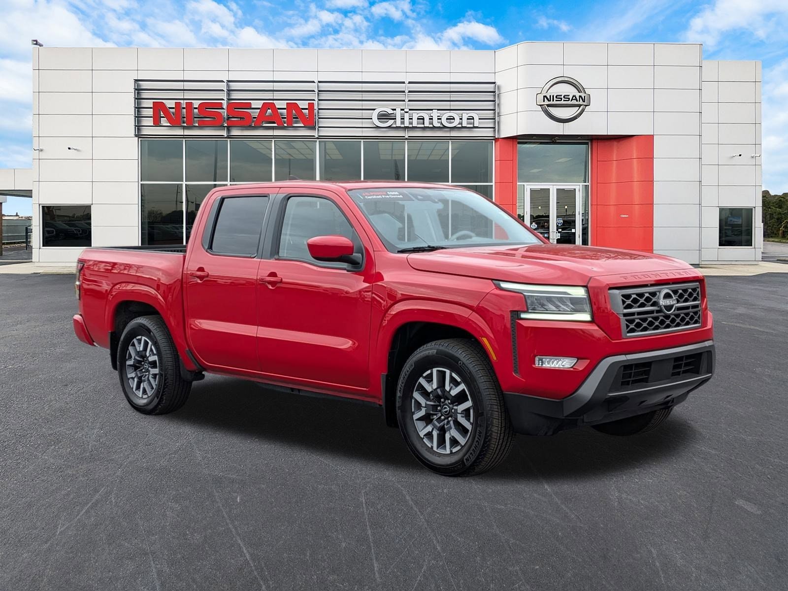 2024 Nissan Frontier SL