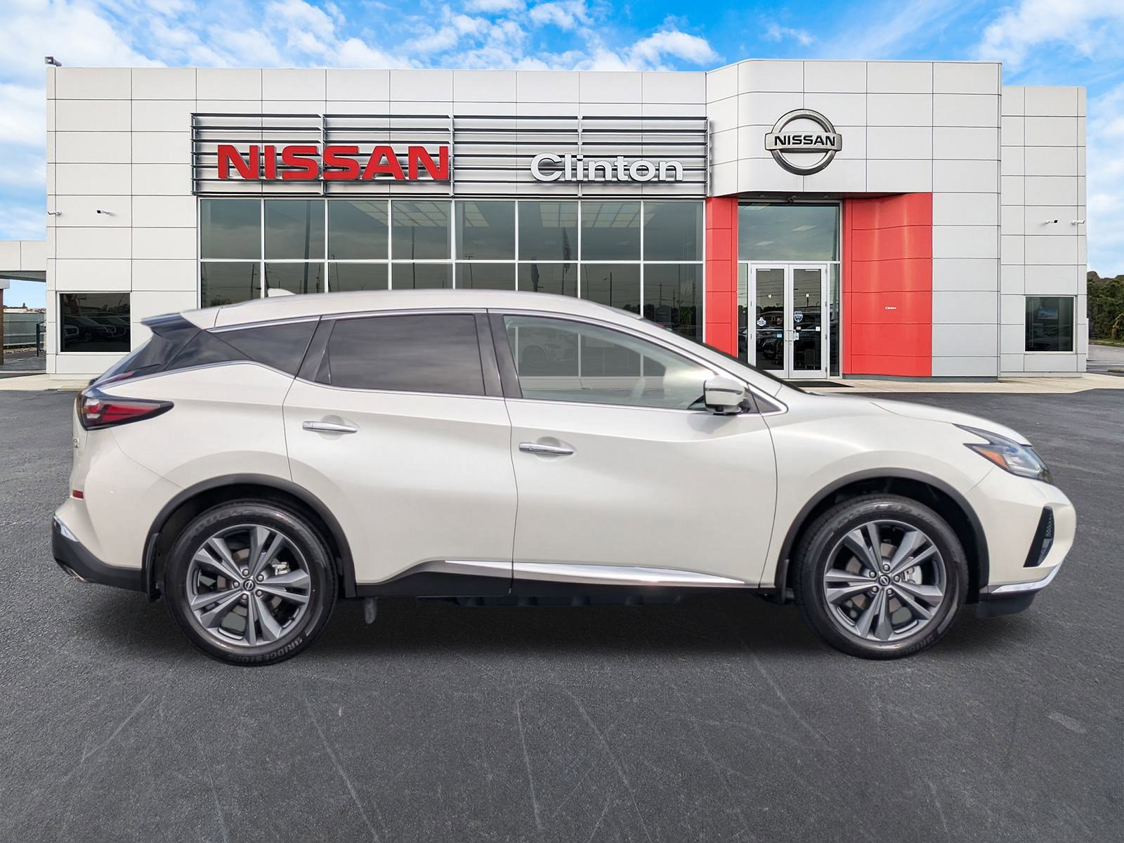 2024 Nissan Murano Platinum photo 3