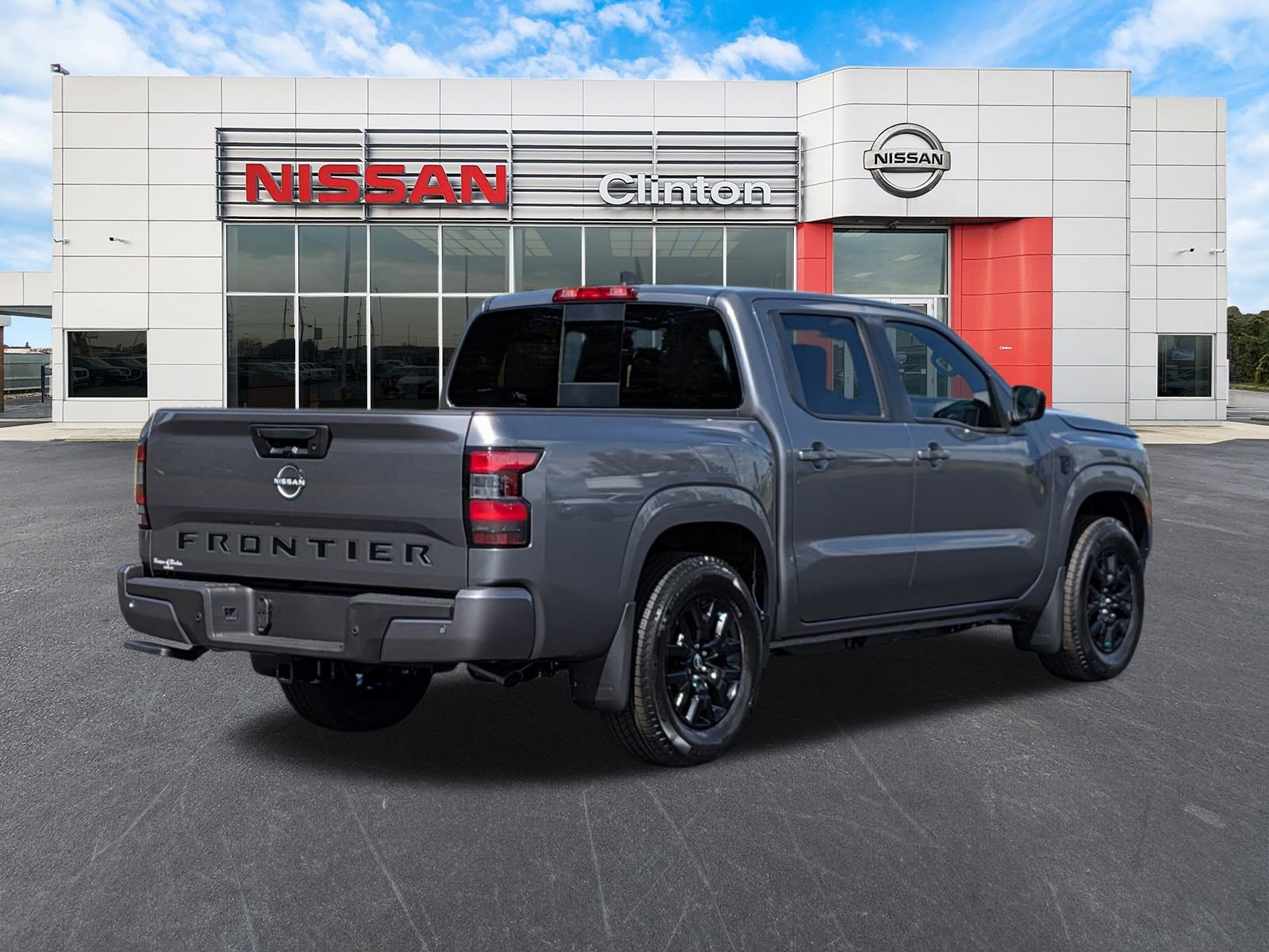 2026 Nissan Frontier SV photo 3