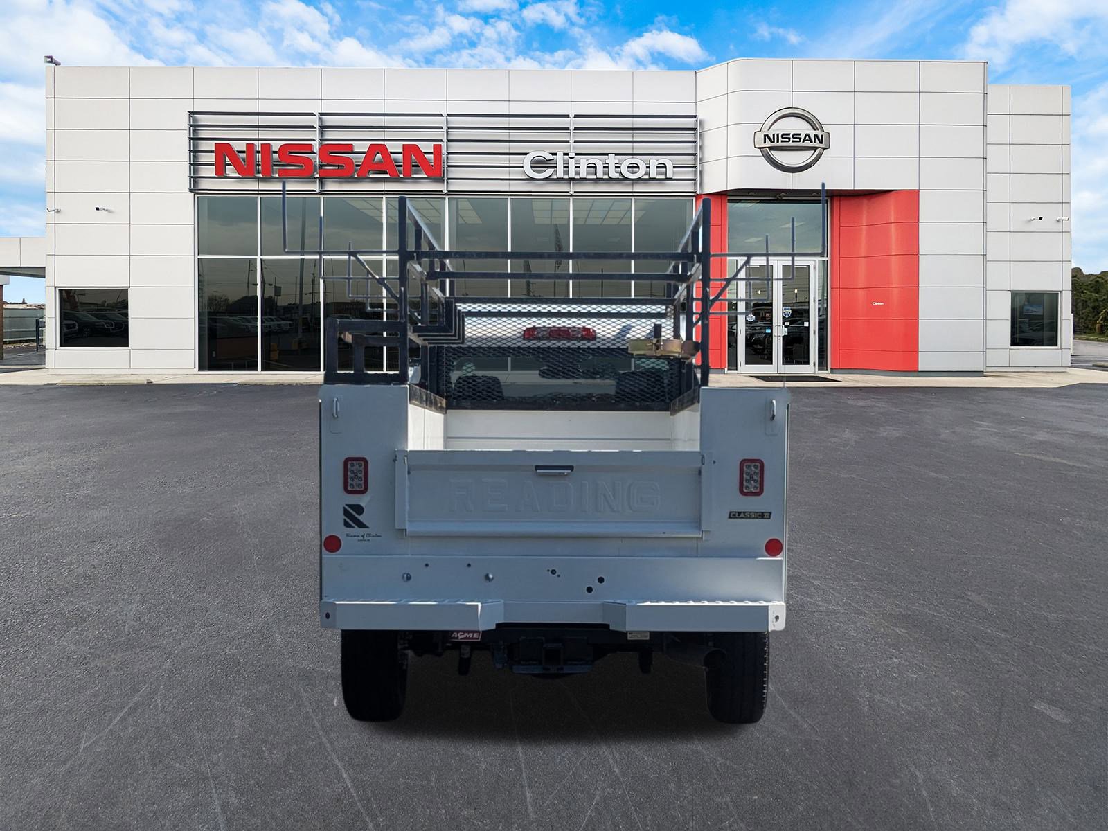 2024 Gmc Sierra 2500 HD Pro photo 3