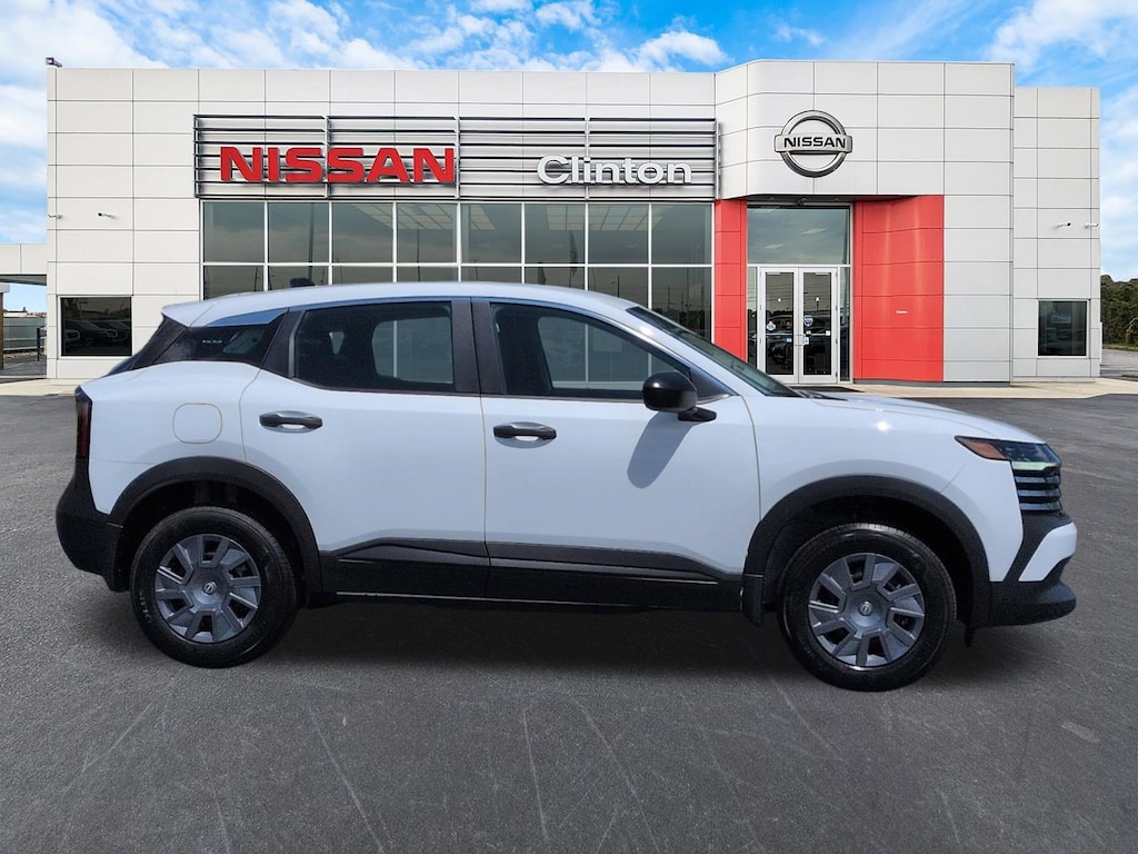 New 2026 Nissan Kicks S SUV