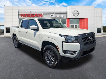 2025 Nissan Frontier SV Truck Crew Cab