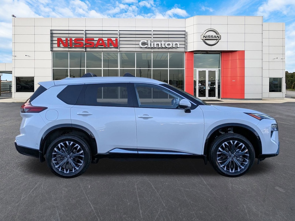 New 2026 Nissan Rogue Platinum SUV